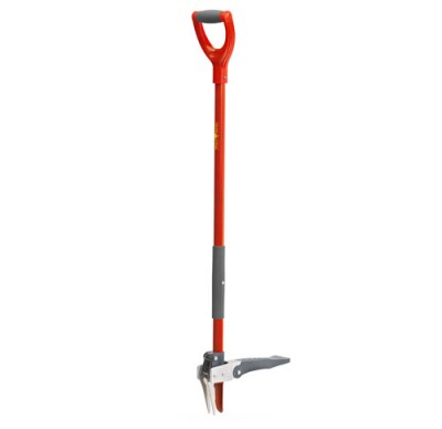 Garden weeder with D Handle By Wolf Garten